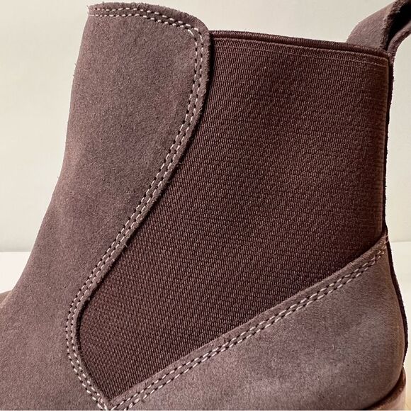 Kiomi Taupe Mocha Tan Pull On Block Heel Suede Ankle Boots Bootie EUR 37/US 6.5 - Picture 10 of 16